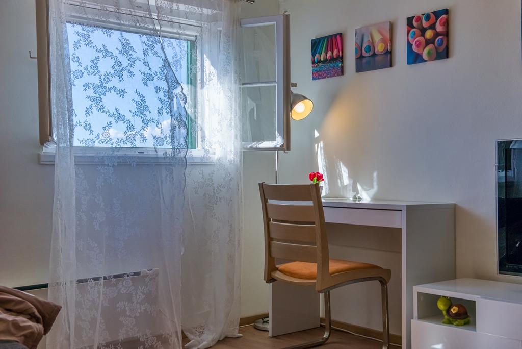 Bacvice With Free Parking Apartment *